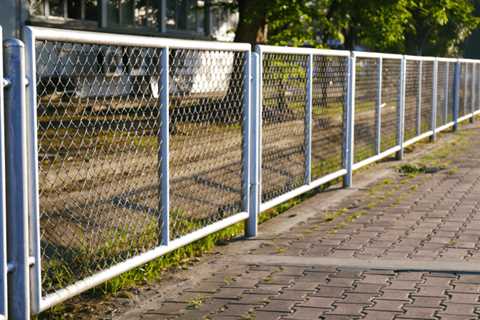 How Much Does a Chain Link Fence Cost?