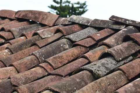 What is the lifespan of an average roof?