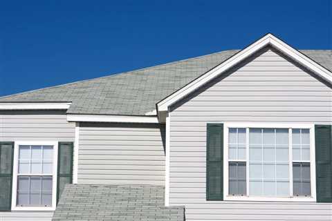When Is the Best Time of Year for Siding Installation or Replacement?