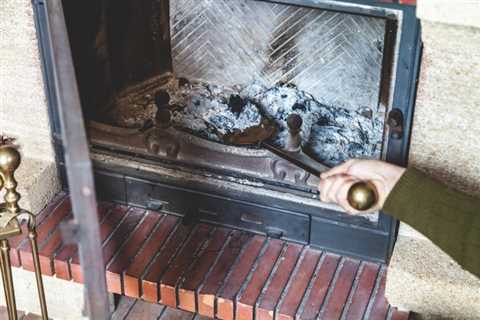 15 Ways To Use Fireplace Ashes