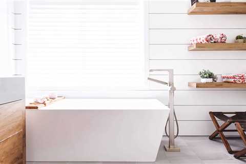 How to Use Open Shelves in Your Bathroom