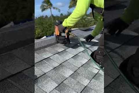 Roofing contractor in Hawaii Honolulu with limited lifetime Warranty #roofers #asmr #shingles