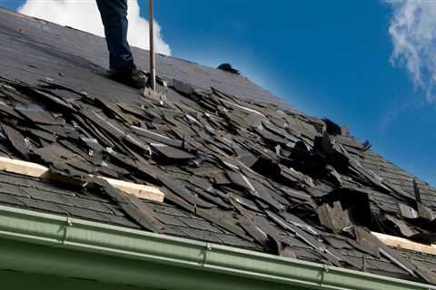 How many bundles of shingles does it take to cover 1000 square feet?