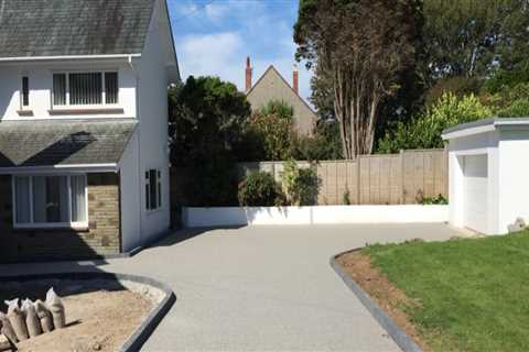 What is the cost of installing a resin driveway?