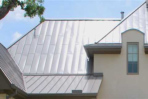Do metal roofs repel heat?