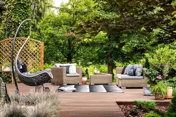 2023 Outdoor Deck Design Trends: Your Perfect Backyard Oasis