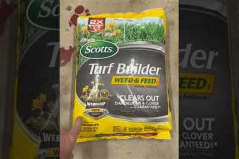 Scotts lawn Care Weed and Feed Turf Builder