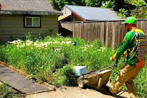I KNOCKED On This Homeowners Door & MOWED Her NEGLECTED Yard For FREE