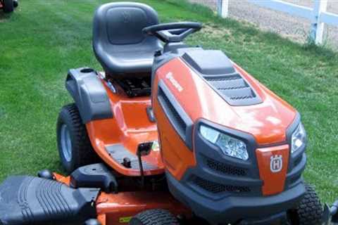 TOP 5 BEST RIDING LAWN MOWERS (2023): Unleash Mowing Power at Its Finest!
