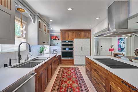 Maximizing Utility in a Compact Kitchen Renovation