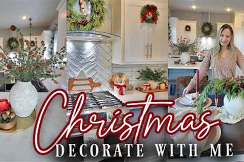 Christmas Decorate with me 2023 || Christmas decorating ideas || Kitchen & dining room
