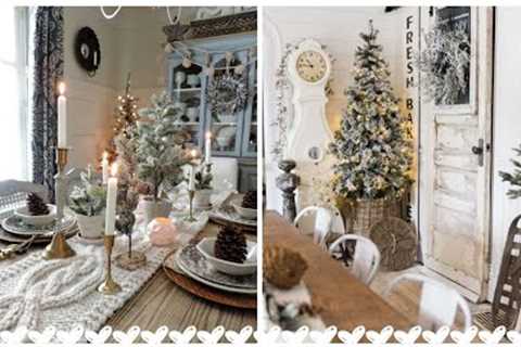 Rustic Elegance: Charming Christmas Farmhouse-Style Dining Room Decor Ideas
