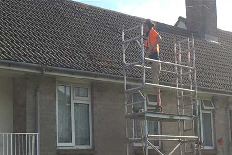 Roof Cleaning Heath Town