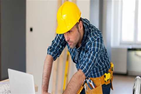 Reading Online Reviews and Ratings: Your Guide to Finding the Best Renovation and Roofing..