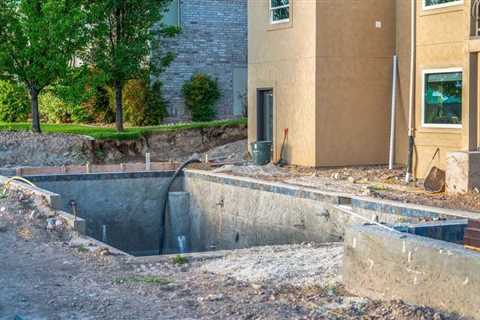 Bankrupt Alabama Pool Builders in Hot Water