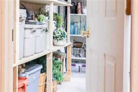 Decluttering and Organizing Tips to Maximize Space and Storage at Home