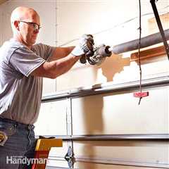 Maximizing Business Efficiency: Expert Commercial Garage Door Repair in Tampa