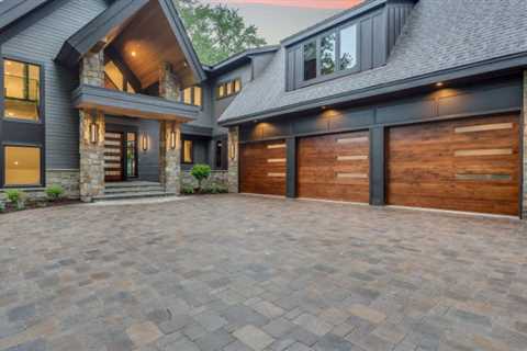 Reasons To Choose Professional Garage Door Installation In Houston - Honest Overhead Door, LLC