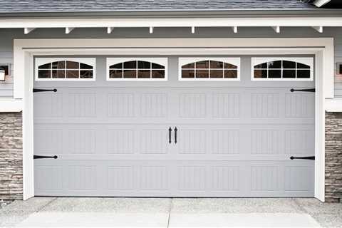 The Benefits of Insulated Garage Doors for Texas Homes