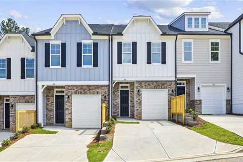 The Perks Of Renting: No Foundation Repair Concerns In Three-Bedroom Cartersville, GA Townhomes