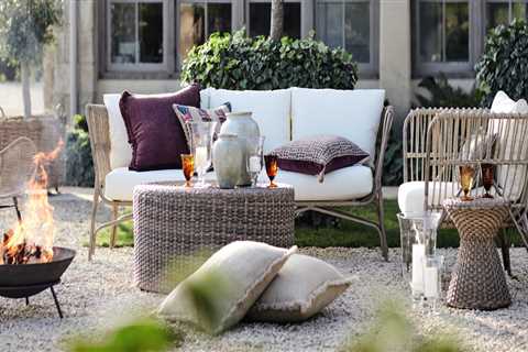 Essential Considerations for Choosing Patio Furniture in Your Landscape Design